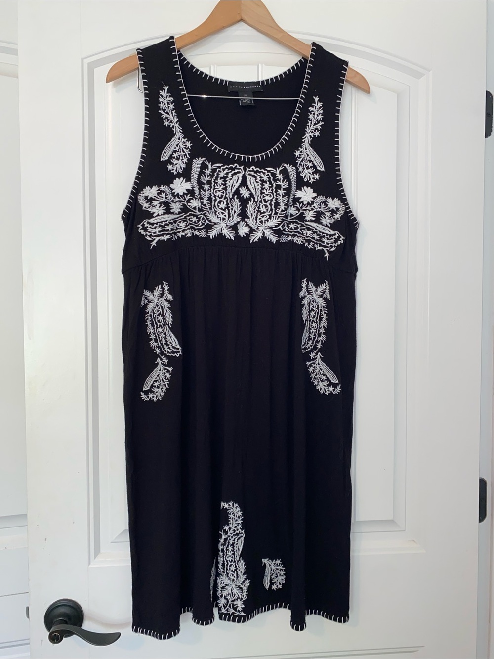 Grace Elements Black Midi Dress with White Embroidery size XL